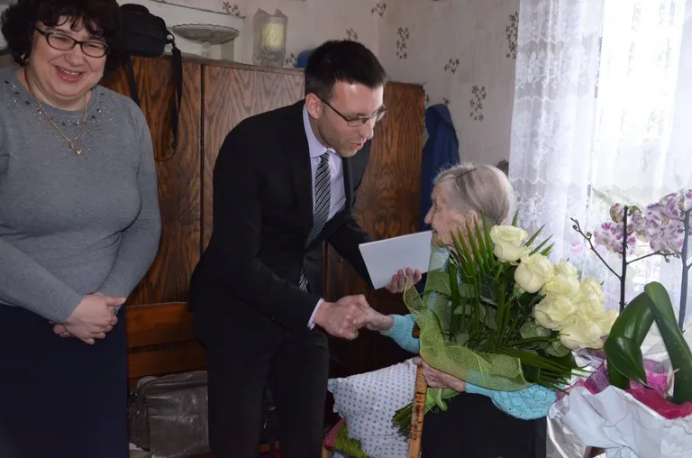Małkinia Górna: setne urodziny Marcjanny Siwek (zdjęcia)