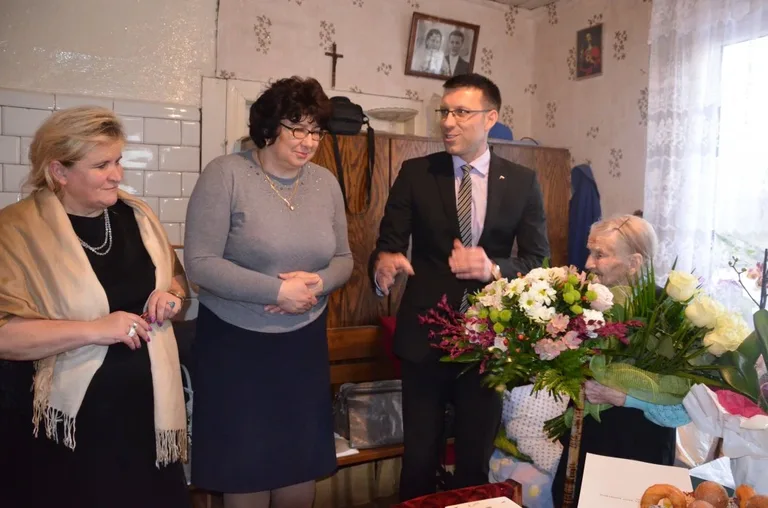 Małkinia Górna: setne urodziny Marcjanny Siwek (zdjęcia)