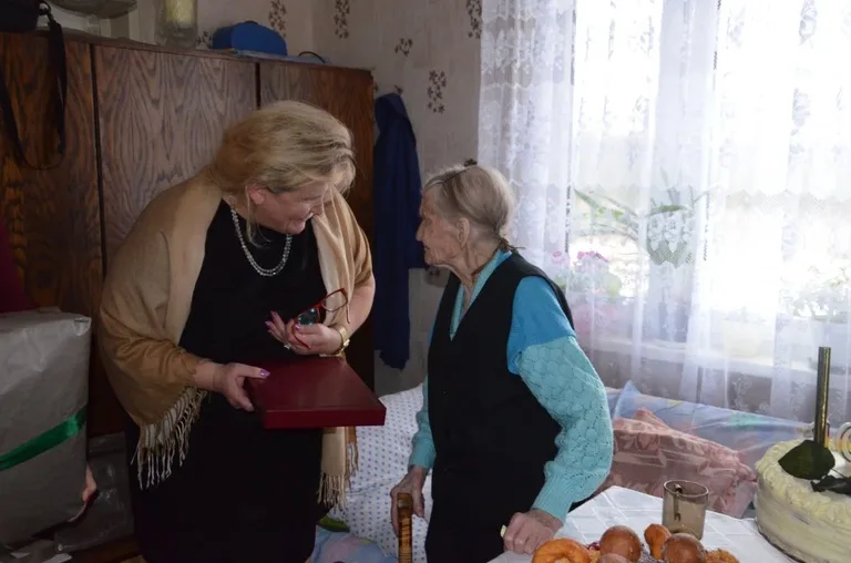 Małkinia Górna: setne urodziny Marcjanny Siwek (zdjęcia)