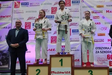 Komplet medali brokowskich karateków na Mistrzostwach Mazowsza (zdjęcia)