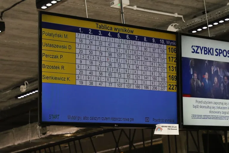 Brzostek tuż za podium w bowlingu (zdjęcia, wideo)