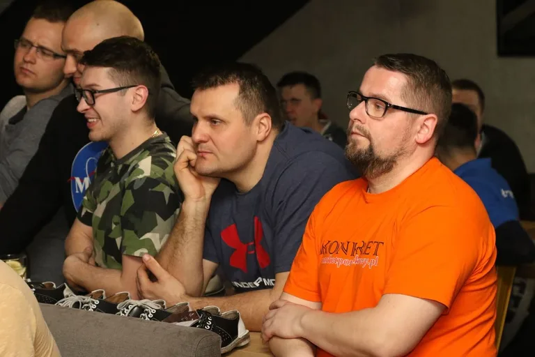 Brzostek tuż za podium w bowlingu (zdjęcia, wideo)