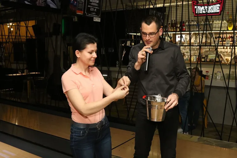 Brzostek tuż za podium w bowlingu (zdjęcia, wideo)