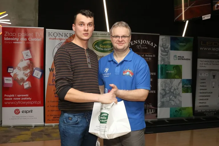 Brzostek tuż za podium w bowlingu (zdjęcia, wideo)