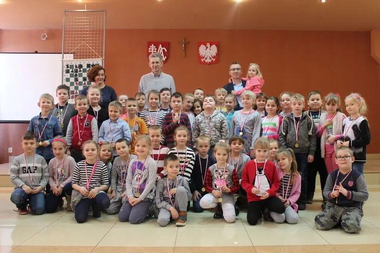 Szachowa rywalizacja dzieci w gminie Andrzejewo (zdjęcia)