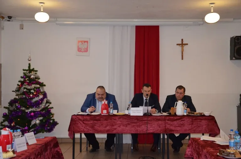 Małkinia Górna: rajcy przyjęli budżet na 2018 rok (zdjęcia, wideo)