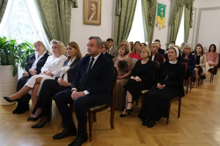 Dzień Edukacji Narodowej w Ostrowi. Fot. UM