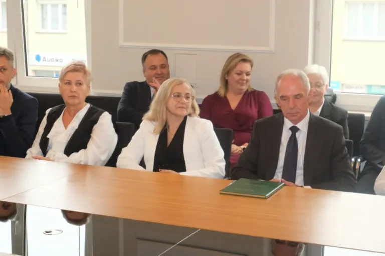 Powiatowy Dzień Edukacji Narodowej. Fot. Starostwo Powiatowe w Ostrowi Mazowieckiej
