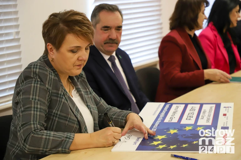 Podpisanie czeków małkinia