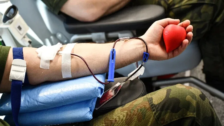 Prawie 11 litrów krwi zebrano w Komorowie. Żołnierze pokazali, że można na nich liczyć (zdjęcia)