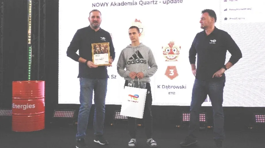 Mechanik znany z TVN Turbo w małkińskim "Staszicu". Co tam robił?