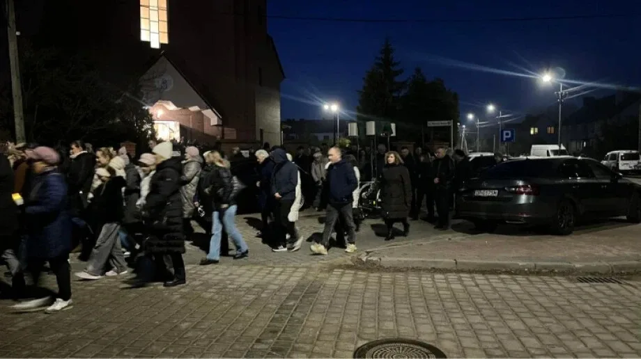 Droga Krzyżowa ulicami Ostrowi Mazowieckiej (zdjęcia, wideo)