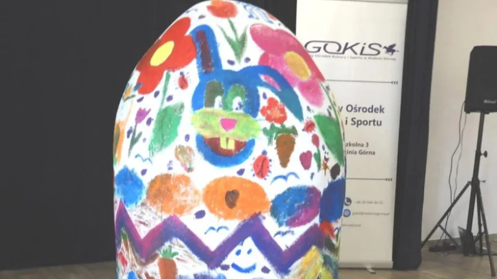 Megapisanka w małkińskim GOKiS. Zdjęcia