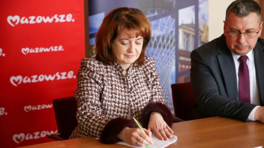 Teren wokół GOKiS w Bogutach zostanie zagospodarowany. Gmina uzyskała dofinansowanie na tę inwestycję