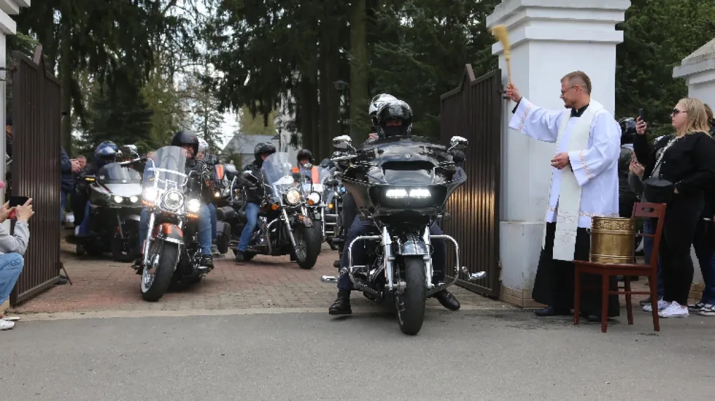 10. Otwarcie sezonu motocyklowego w Komorowie (zdjęcia)