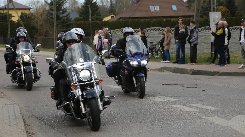 10. Otwarcie sezonu motocyklowego w Komorowie (zdjęcia)