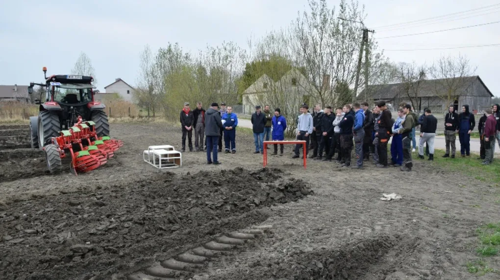 Kto najlepiej zaorał poletko? Ten konkurs cieszy się dużą popularnością