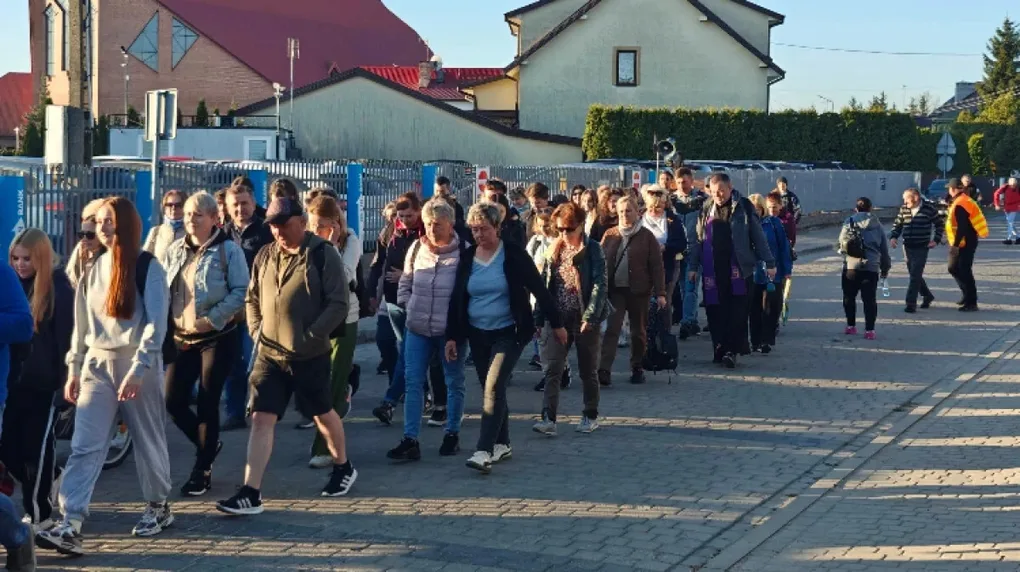 Pielgrzymują do sanktuarium w Osuchowej (zdjęcia)