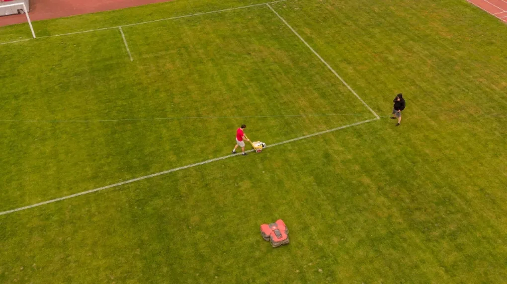 Piłka wraca na miejski stadion. Trwają ostatnie przygotowania