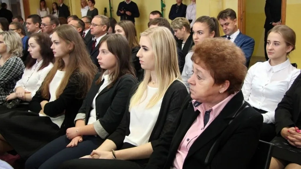 Uczniowie odebrali stypendia Prezesa Rady Ministrów