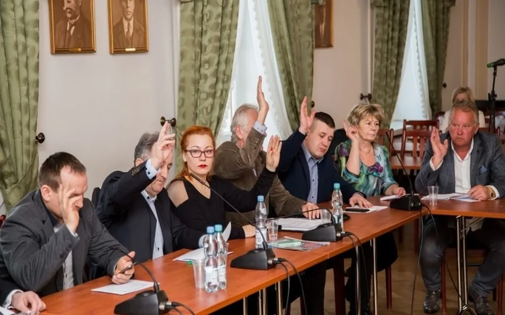 Rajcy podjęli uchwałę dotyczącą RIT (zdjęcia)