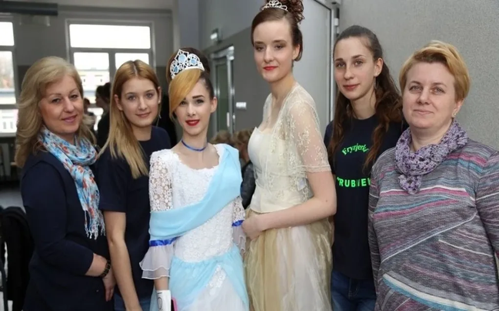 Festiwal Fryzjerstwa Artystycznego (zdjęcia, wideo)