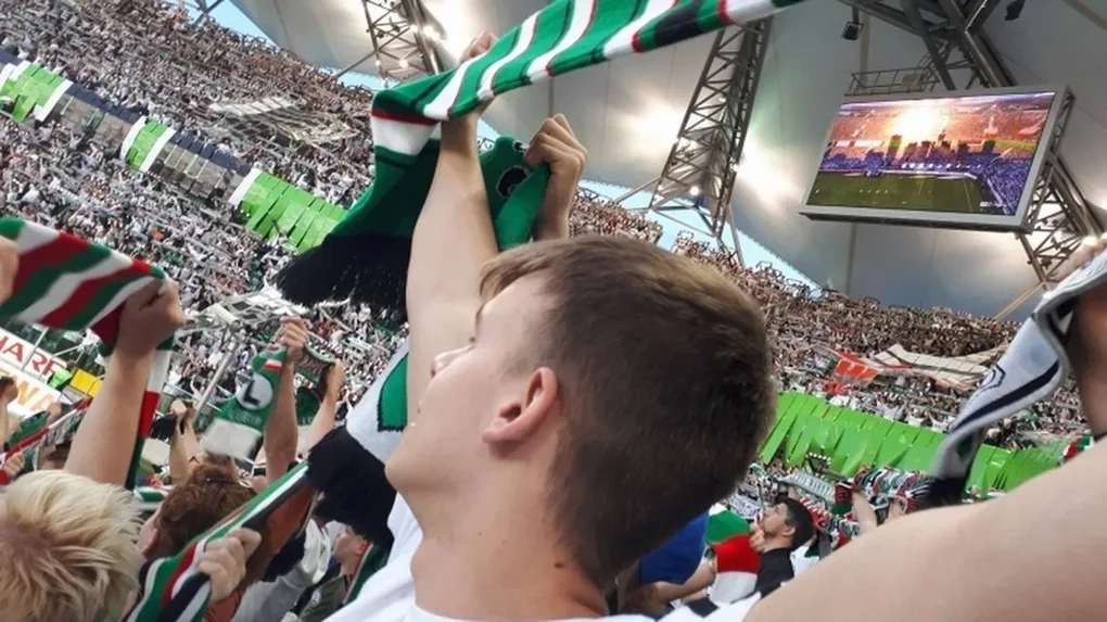 Uczniowie Ekonomika na meczu Legii
