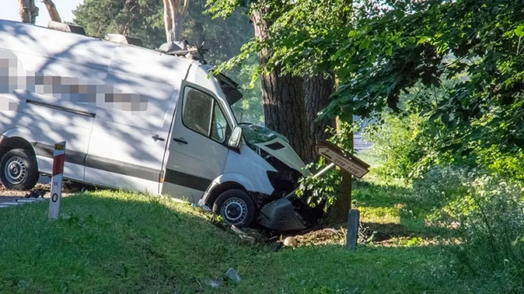 Śmiertelny wypadek na trasie Ostrów Mazowiecka-Ostrołęka (zdjęcia)