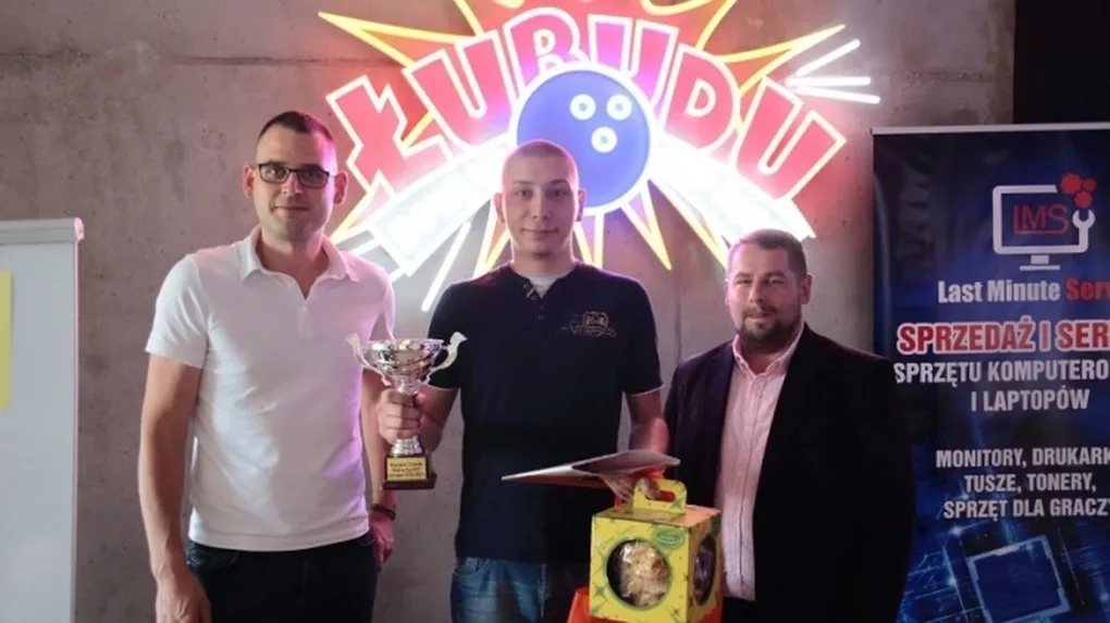 Rewkowski z pucharem Łubudu Cup (zdjęcia, wideo)