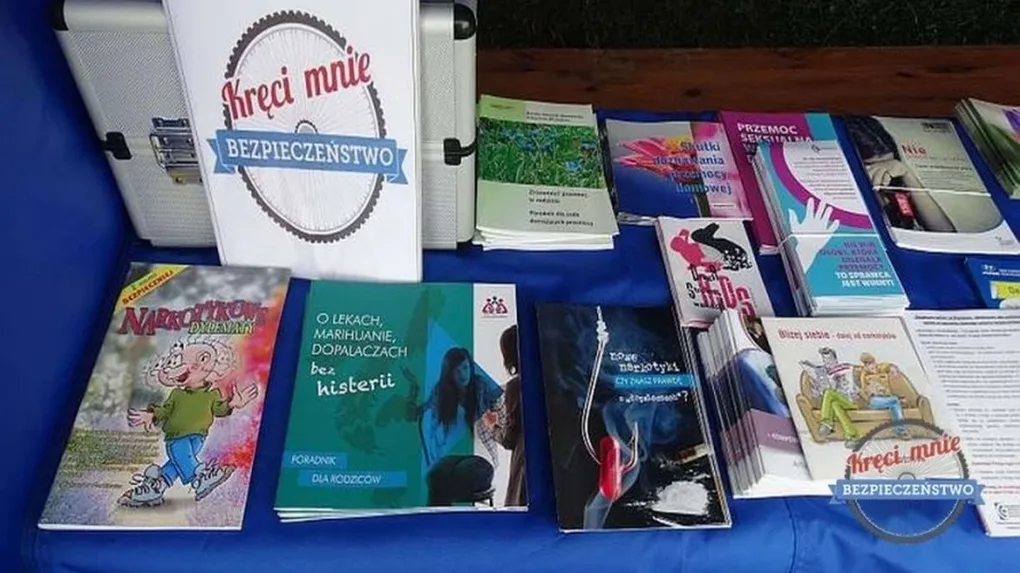 Festyn w Broku z udziałem mundurowych (zdjęcia)