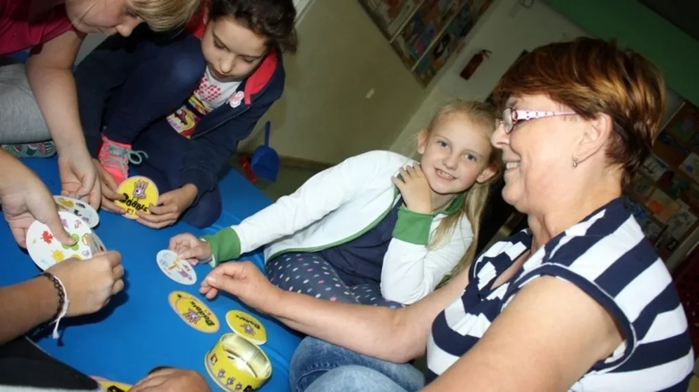 Wakacyjne zajęcia z gliną (zdjęcia)