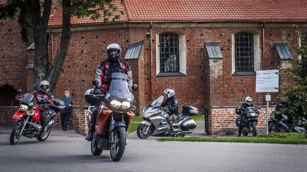 Motocyklowy rajd śladami września 1939 roku (zdjęcia)