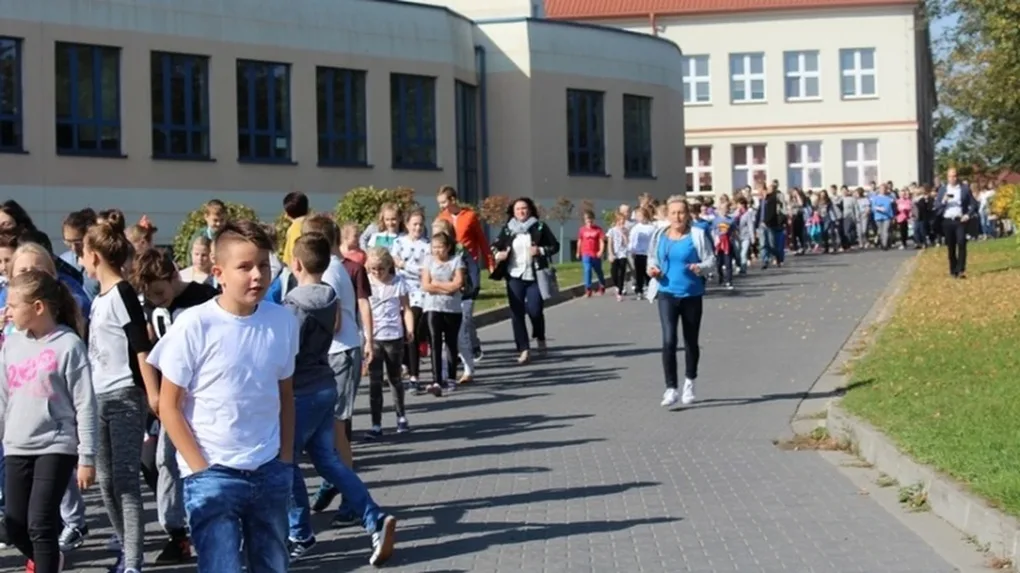 Zagrożenie w ostrowskiej "Jedynce"? To tylko ćwiczenia (zdjęcia)