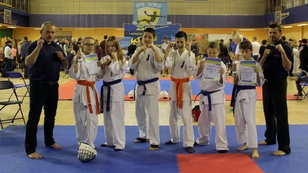 Pięć medali ostrowskich karateków na Mazovia Cup (zdjęcia)