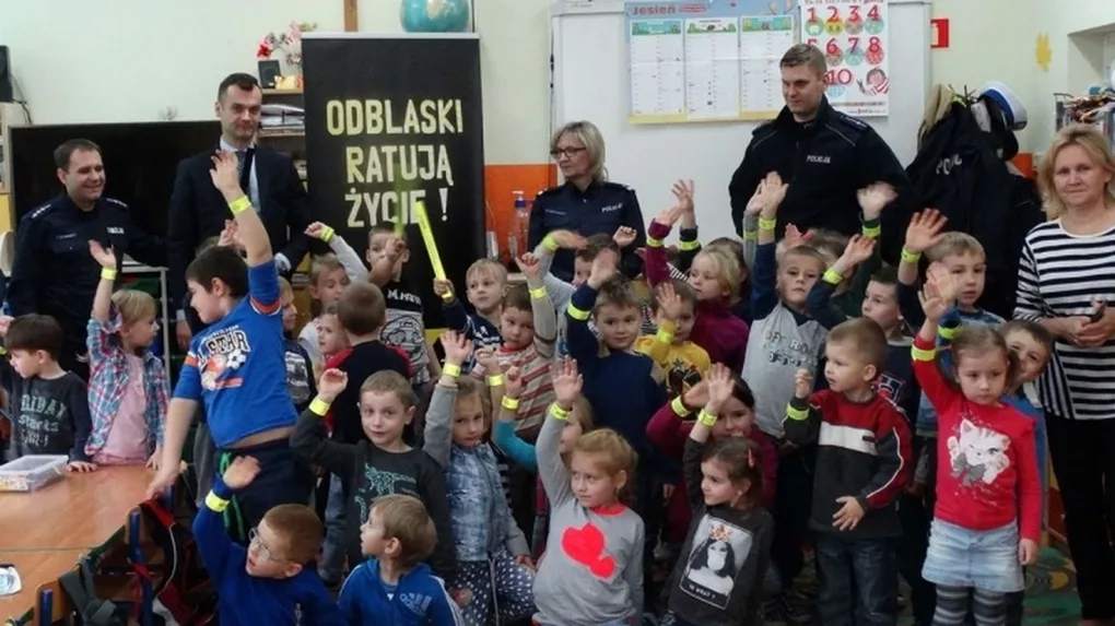 Policjanci z wizytą u nurskich przedszkolaków (zdjęcia)