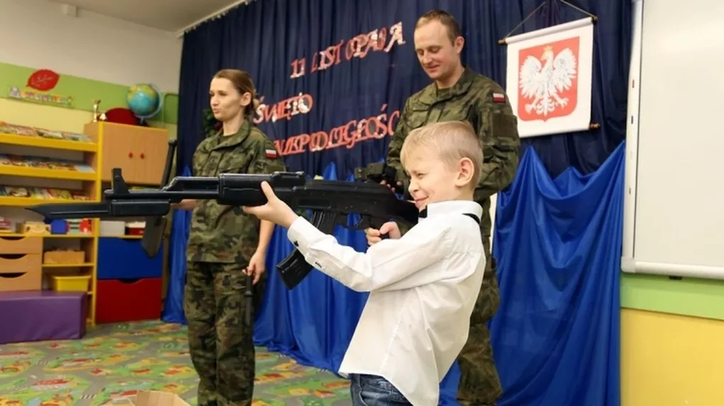 Żołnierze z Komorowa świętowali niepodległość z przedszkolakami (zdjęcia)