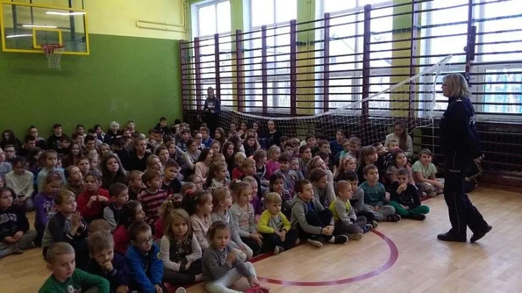 Jelonki: bezpieczeństwo pieszych i rowerzystów na drodze (zdjęcia)
