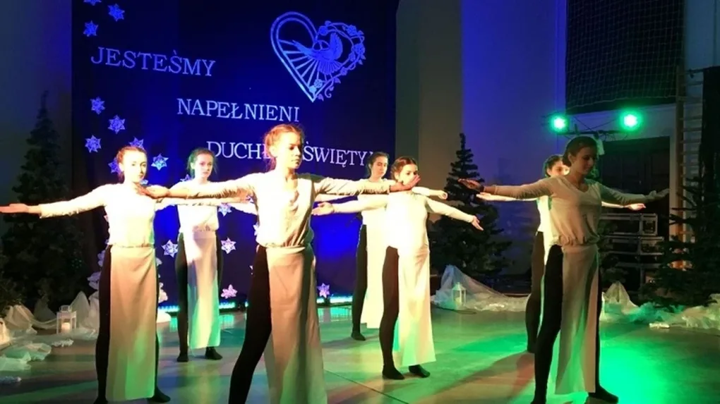 Spotkanie pracowników oświaty z biskupem Tadeuszem Bronakowskim (zdjęcia)
