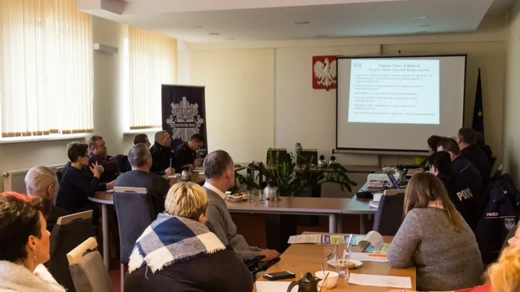 Debata dotycząca bezpieczeństwa w Starym Lubotyniu (zdjęcia, wideo)