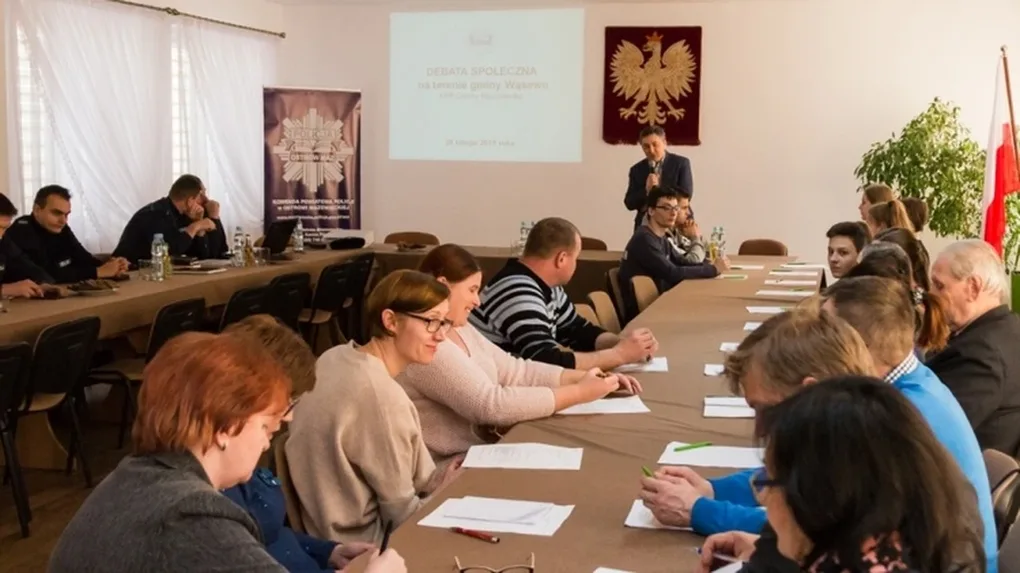 Debata dotycząca bezpieczeństwa w Wąsewie (zdjęcia, wideo)