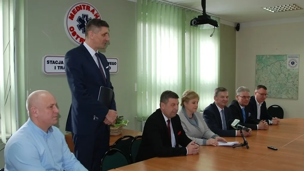 Umowa podpisana. Powstanie nowa siedziba pogotowia ratunkowego w Ostrowi Mazowieckiej