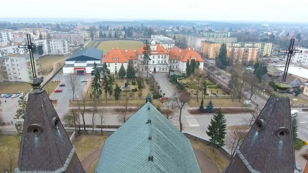 Ostrów Mazowiecka z lotu ptaka (wideo)