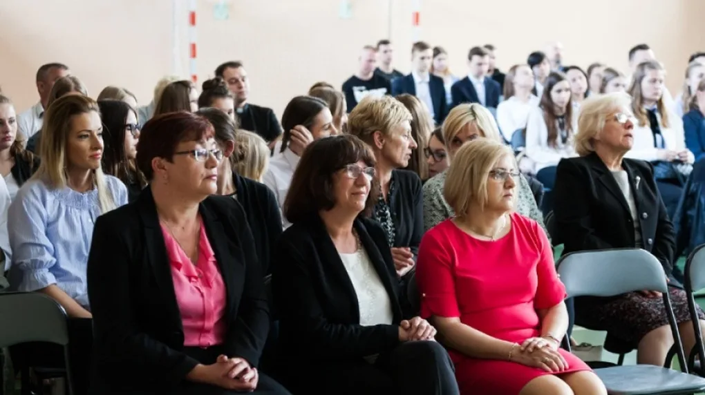 Małkińscy maturzyści zakończyli rok szkolny (zdjęcia, wideo)