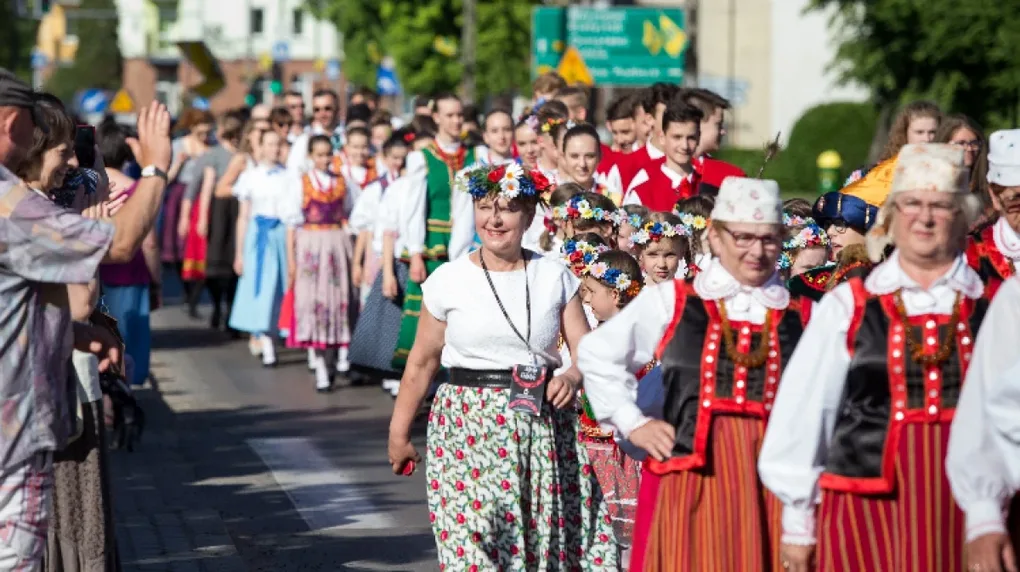 Ostrów opanowała "Moda na Folklor" (zdjęcia, wideo)
