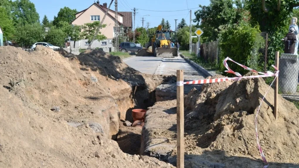 Brok: budowa kanalizacji deszczowej (zdjęcia)