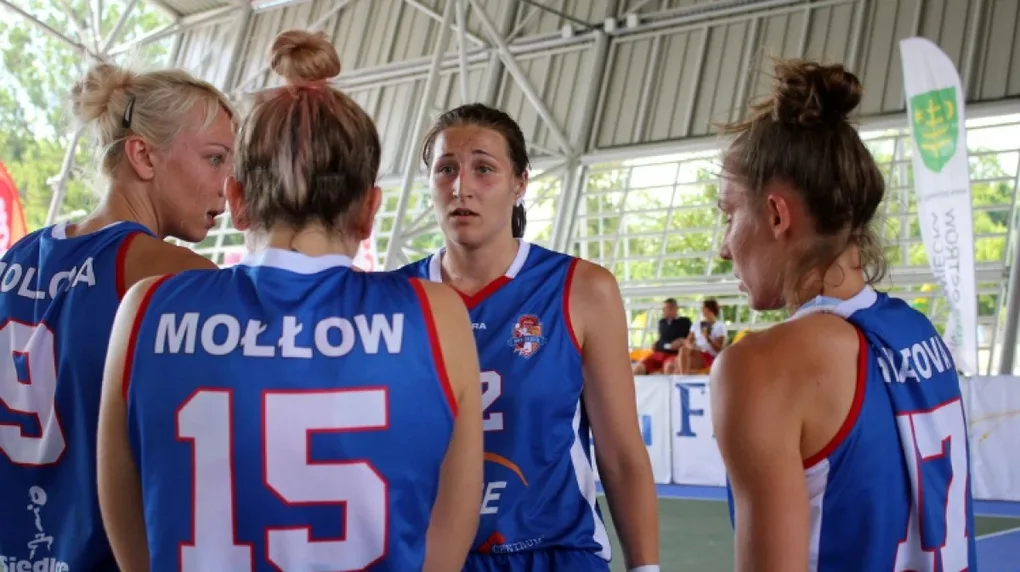 Drugi dzień zmagań w koszykówce 3x3 (zdjęcia, wideo)