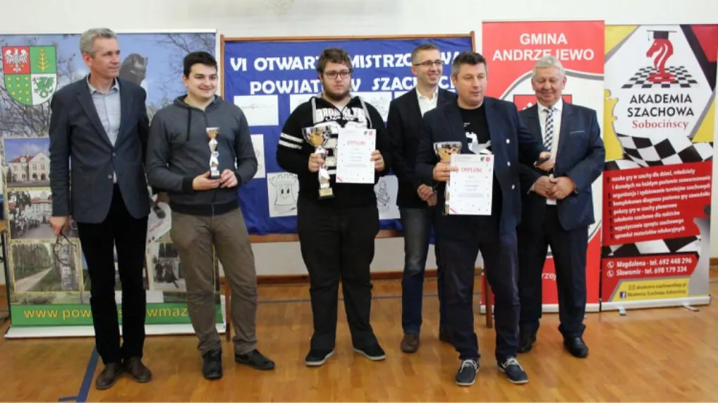 Rywalizacja szachistów w Starej Ruskołęce