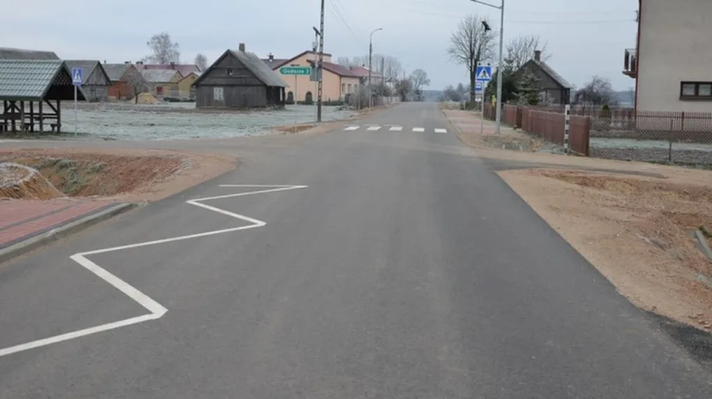 Droga powiatowa w Słupie-Kolonii zyskała nowe oblicze