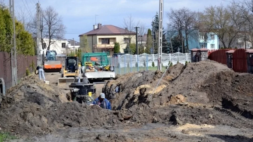 Trwa budowa ostrowskich ulic (zdjęcia)