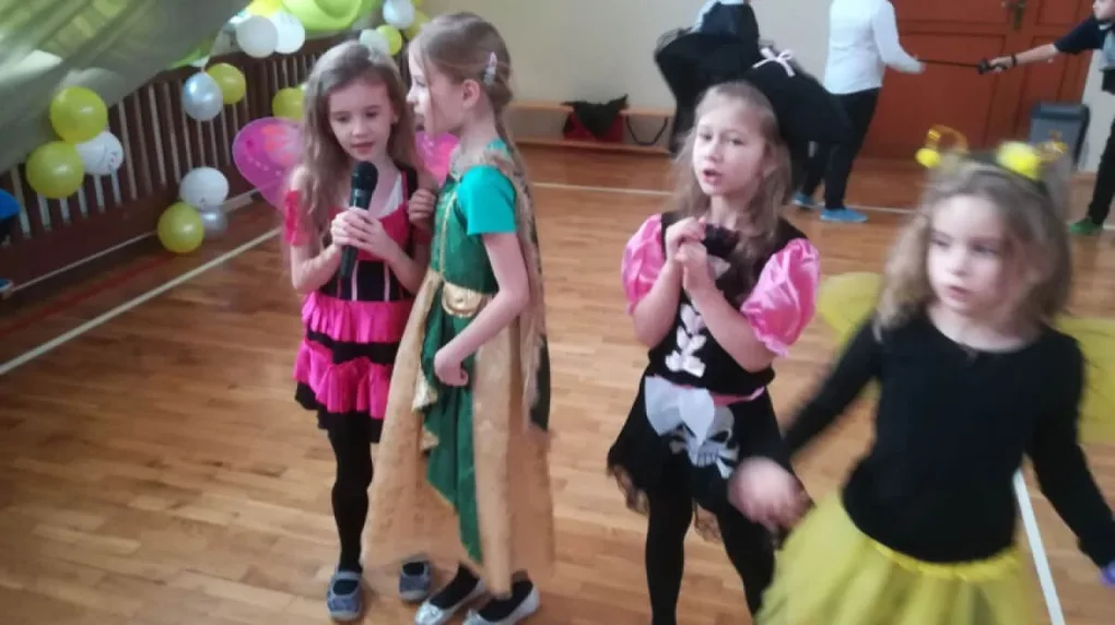 Bal karnawałowy w "dwójce"
